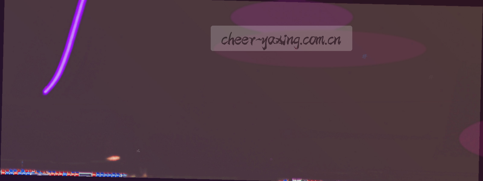 抽象数据线与比分格组成的深色纹理，暖琥珀和荧光青以小面积点缀